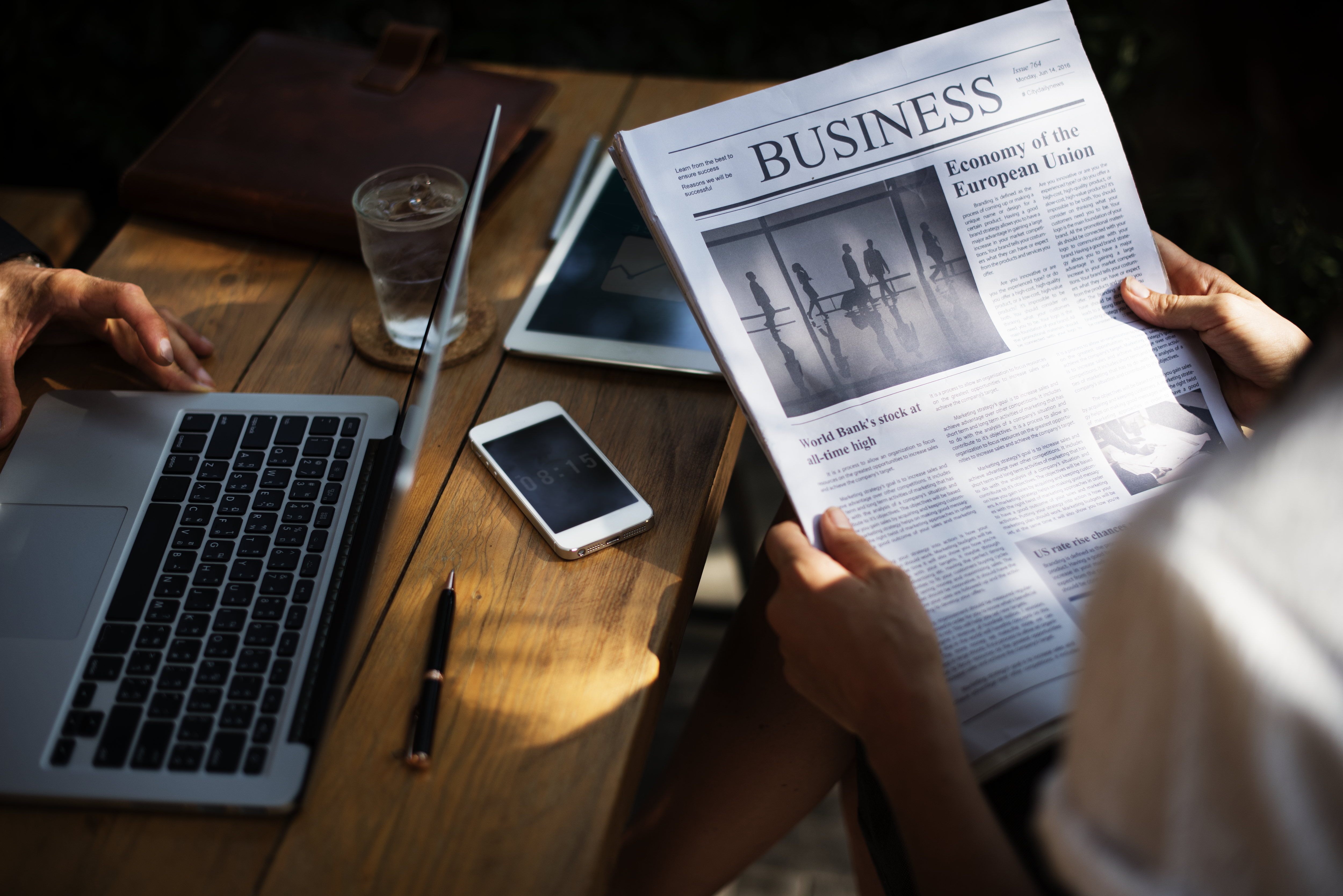 Digital Advertising - Featured Image
